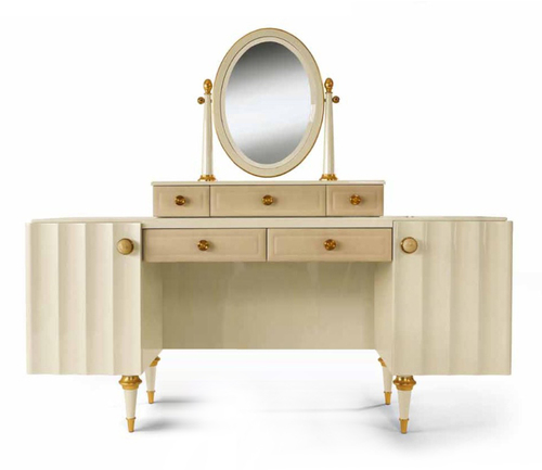 Картинка товара «Туалетный столик с зеркалом»